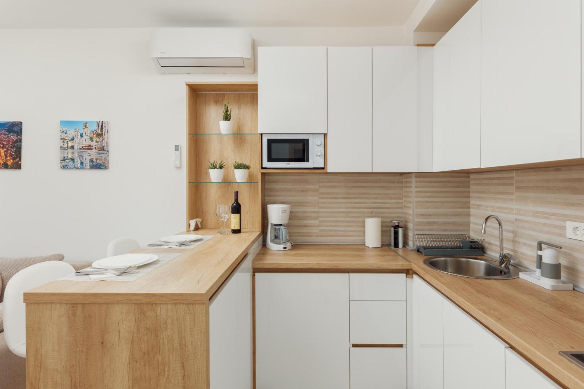 Dm Apartments Kotor Exterior photo